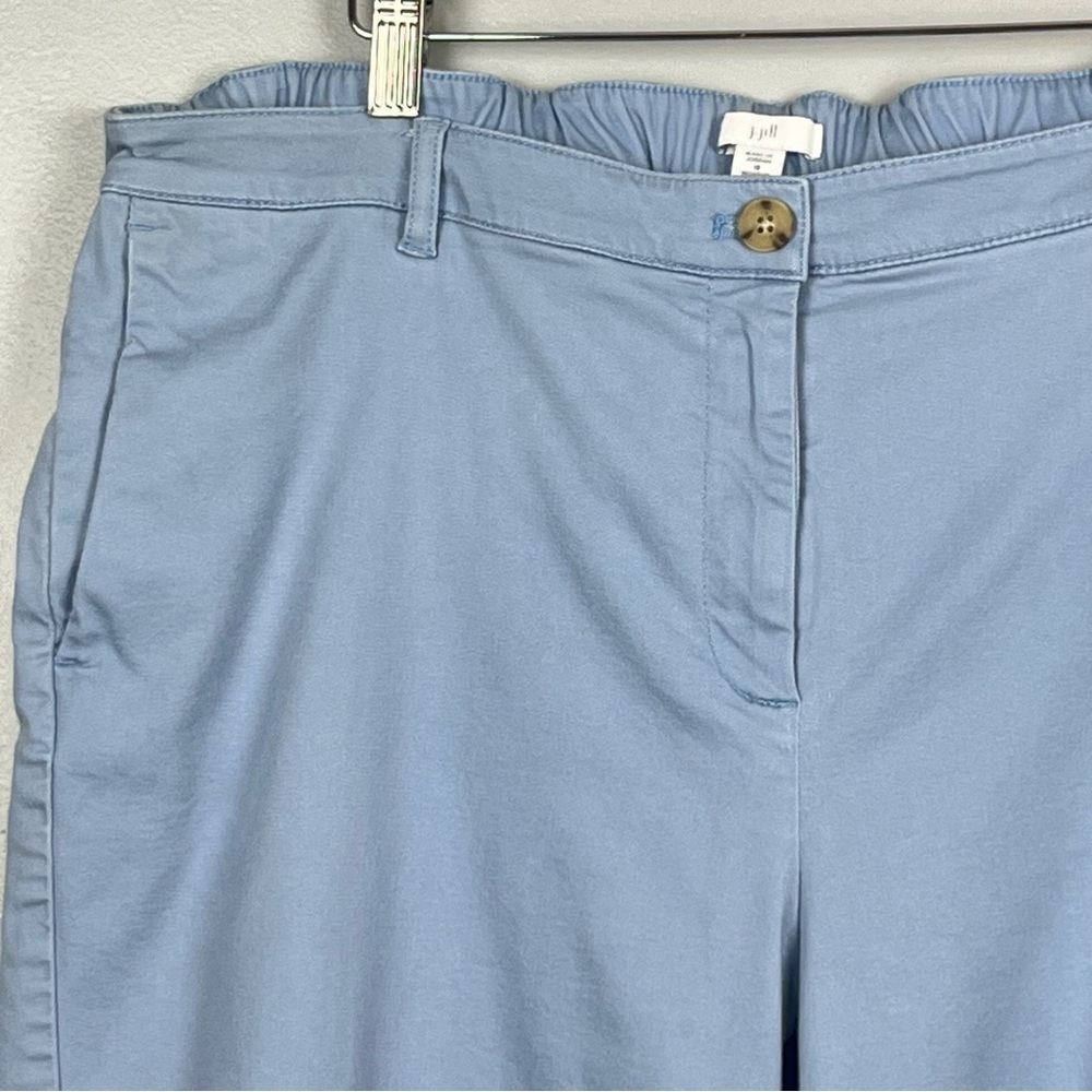 J.Jill blue modal Lyocell cotton spandex elastic waist Bermuda shorts, size 18. - Picture 3 of 8